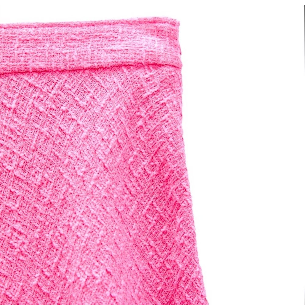 NEW| ZARA Textured A Line Barbie Pink Skirt - Picture 5 of 8
